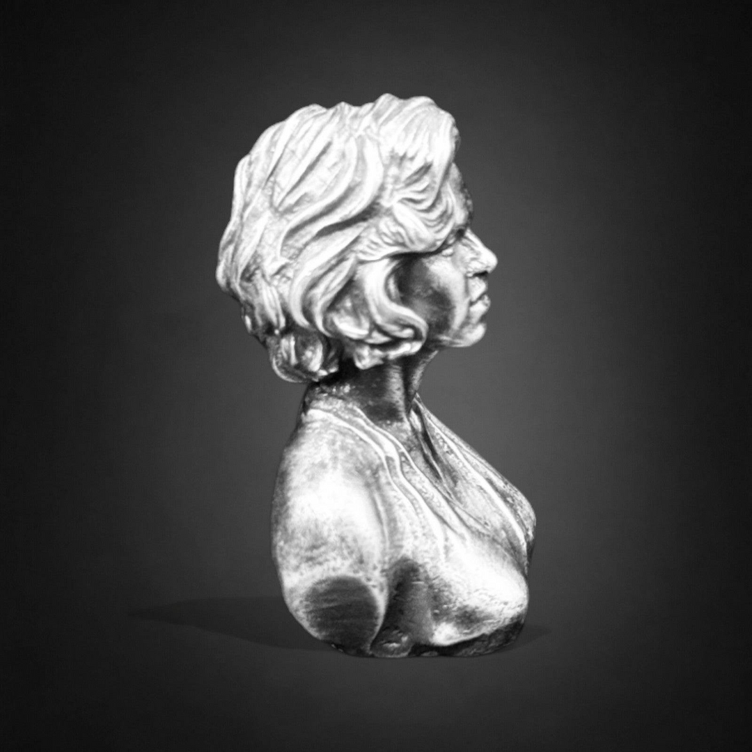 Marilyn Monroe Bust hand poured 999 silver statue collectible by Gold Spartan