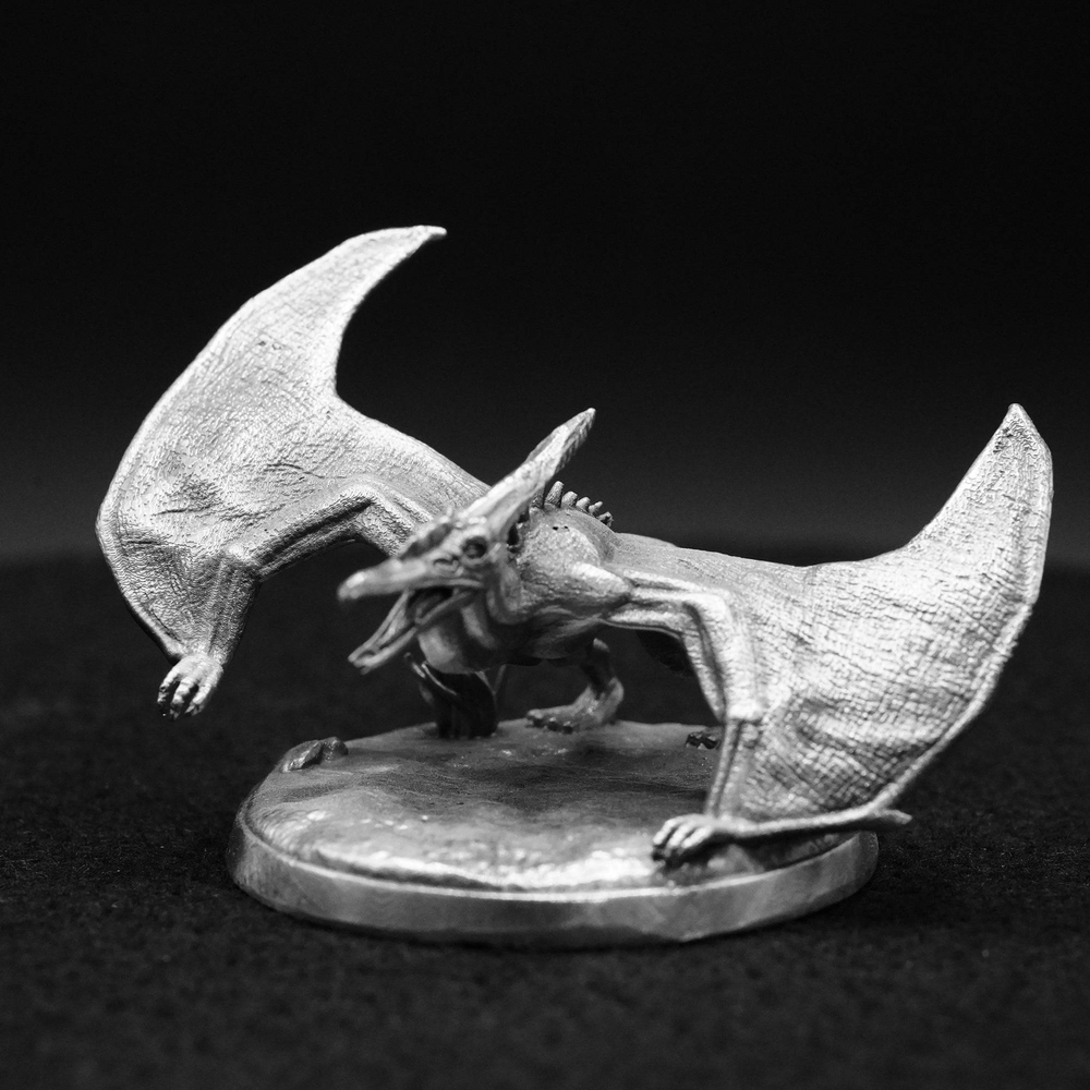 Pterodactyl hand-poured 999+ silver statue by Gold Spartan