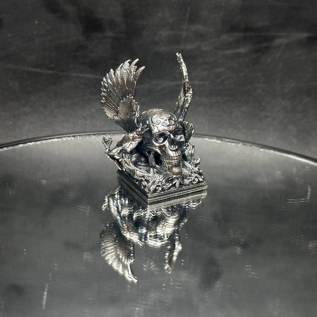 Raven Skull hand poured 999 silver statue collectible by Gold Spartan