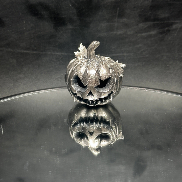 Scary Pumpkin V2 hand poured 999 silver statue collectible by Gold Spartan