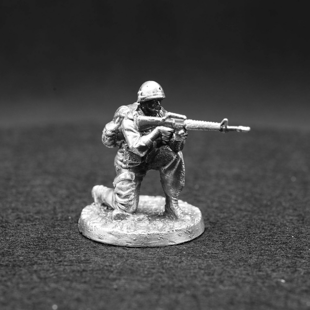 Soldier Rifleman hand-poured 999+ silver statue by Gold Spartan
