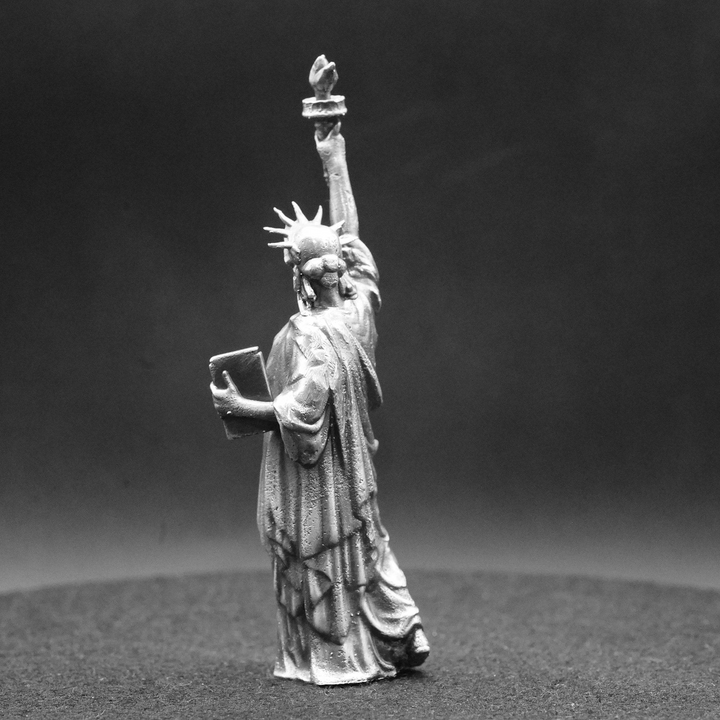 Statue of Liberty hand poured 999 silver statue collectible by Gold Spartan