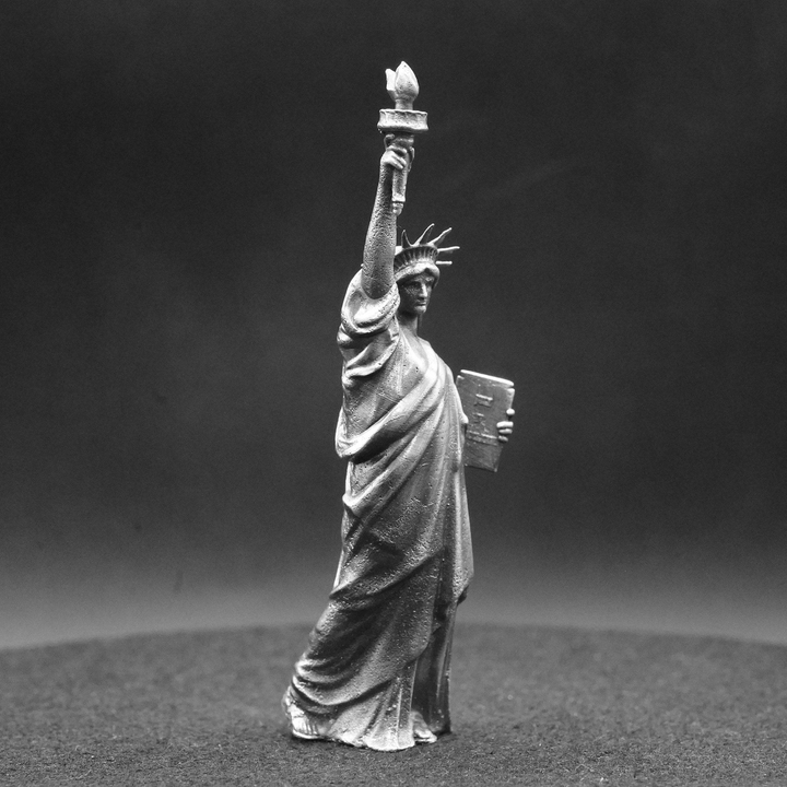 Statue of Liberty hand poured 999 silver statue collectible by Gold Spartan