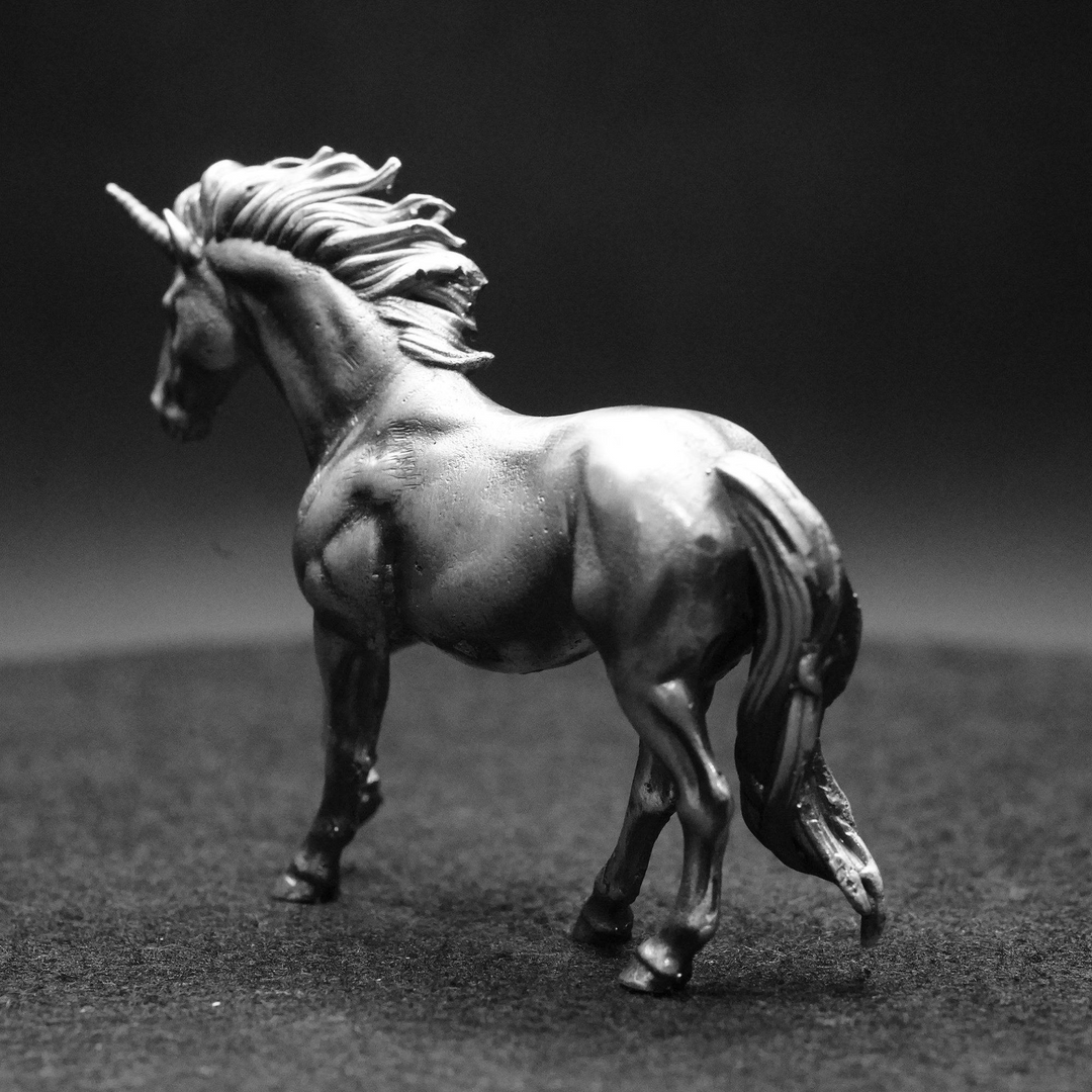 Unicorn hand poured 999 silver statue collectible by Gold Spartan