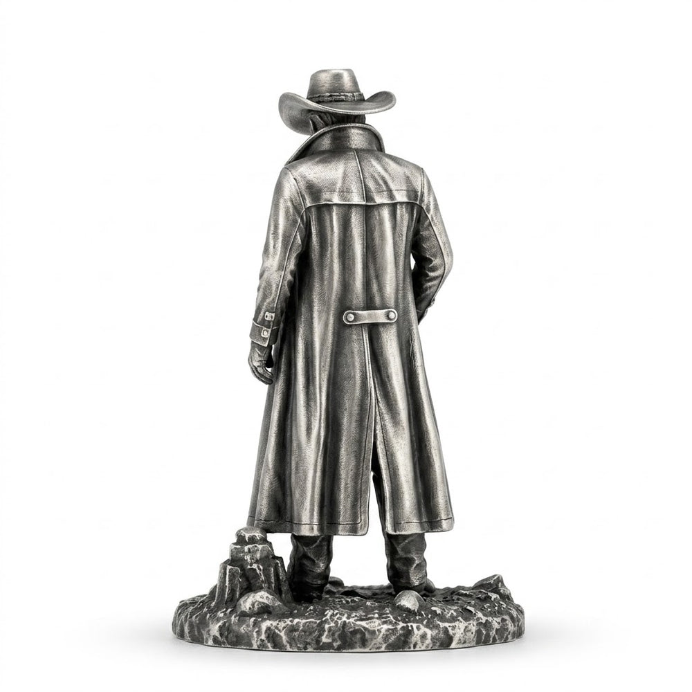 Gunslinger hand-poured 999+ silver statue by Gold Spartan