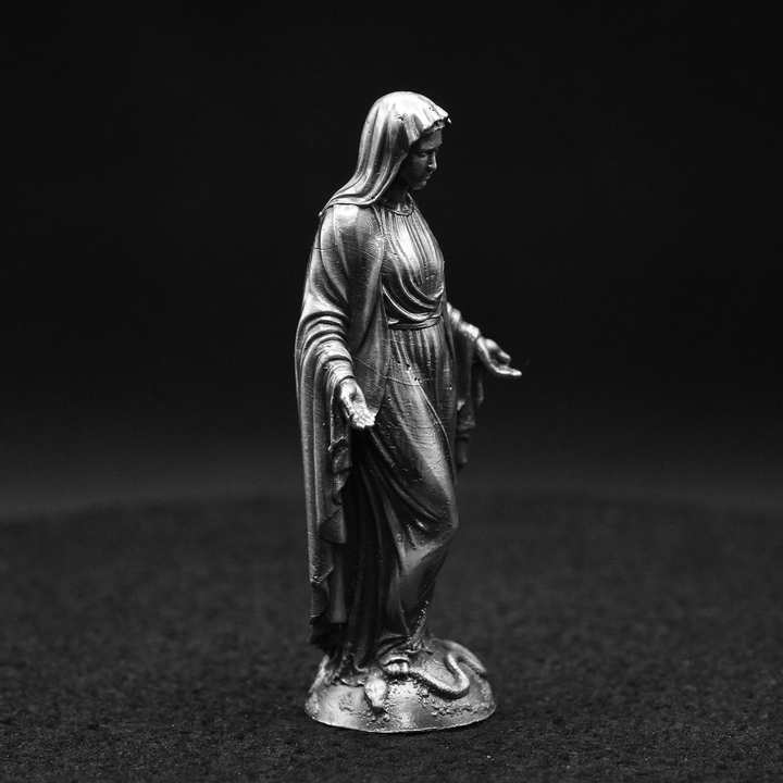 Virgin Mary hand poured 999 silver statue collectible by Gold Spartan