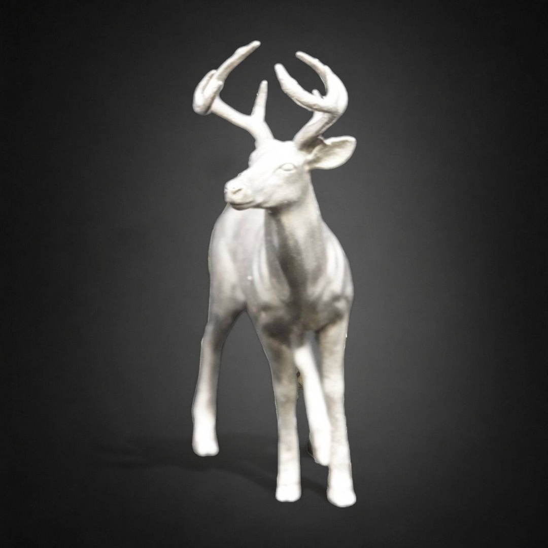 White Tailed Deer hand poured 999 silver statue collectible by Gold Spartan