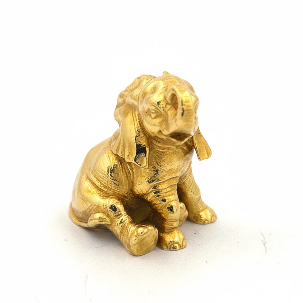 Baby Elephant hand-poured 999+ silver statue by Gold Spartan
