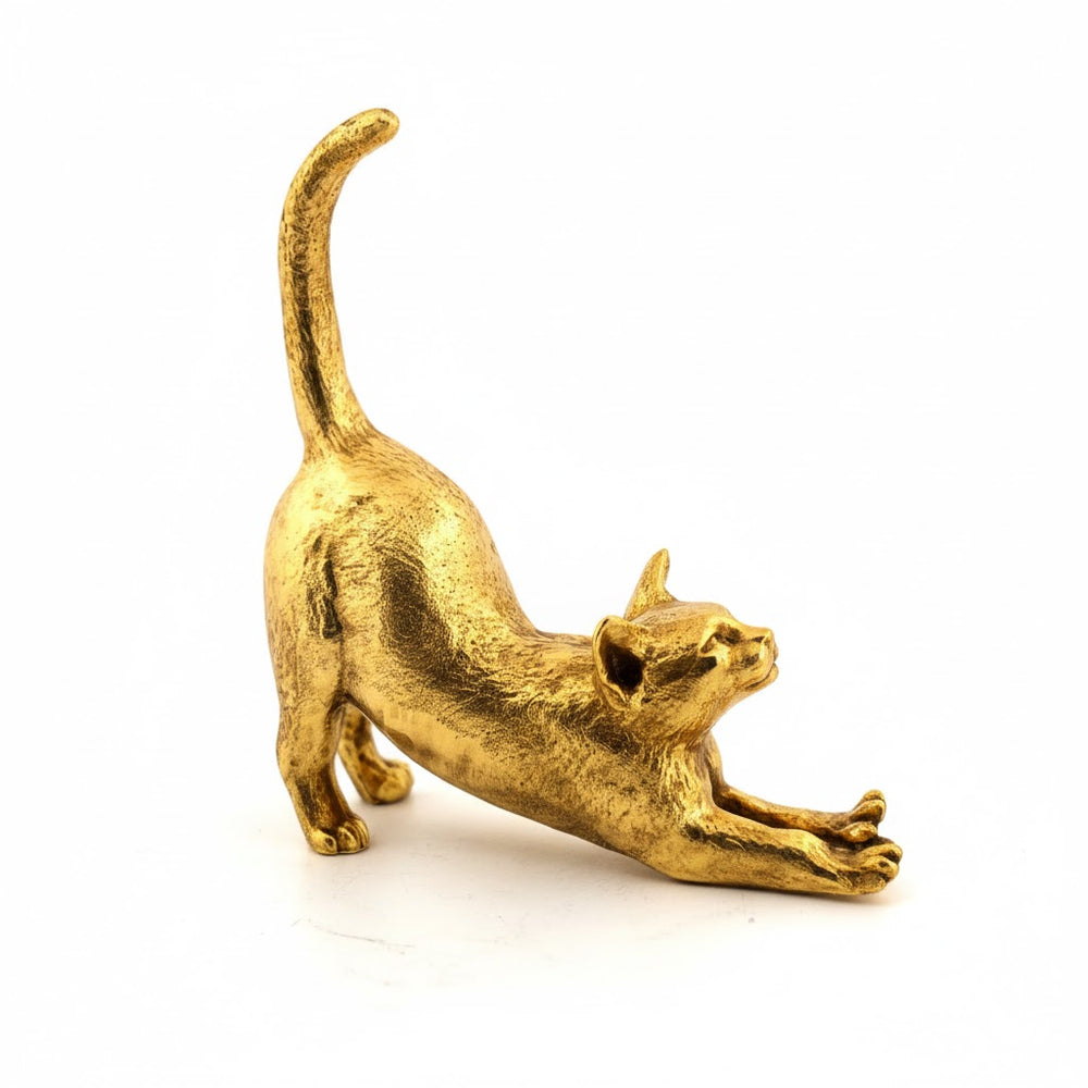 Stretching Cat hand-poured 999+ silver statue by Gold Spartan