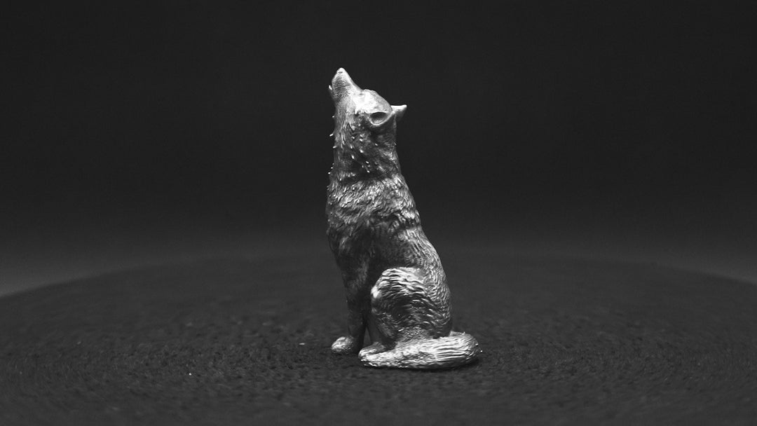 Howling Wolf