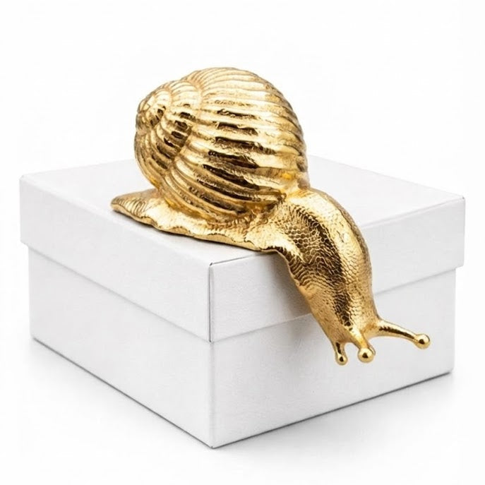 Snail V2 hand-poured 999+ silver statue by Gold Spartan