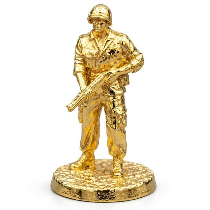 Soldier - Grenade Launcher hand-poured 999+ silver statue by Gold Spartan